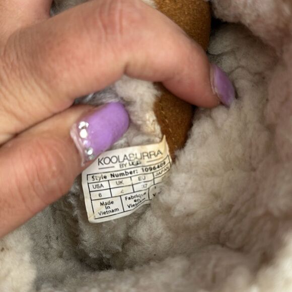 Koolaburra By UGG Tan Suede Winter Boots Sz 6 - Picture 6 of 7